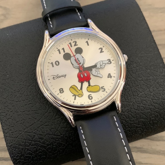 Disney Accessories - Disney Mickey Mouse Watch